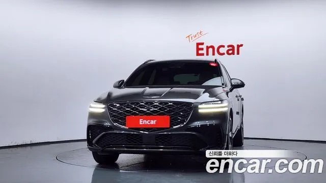 Genesis GV70 — Фото автомобиля 3