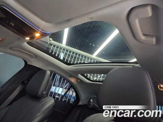 Mercedes-Benz E-Class W214 — Фото автомобиля 17