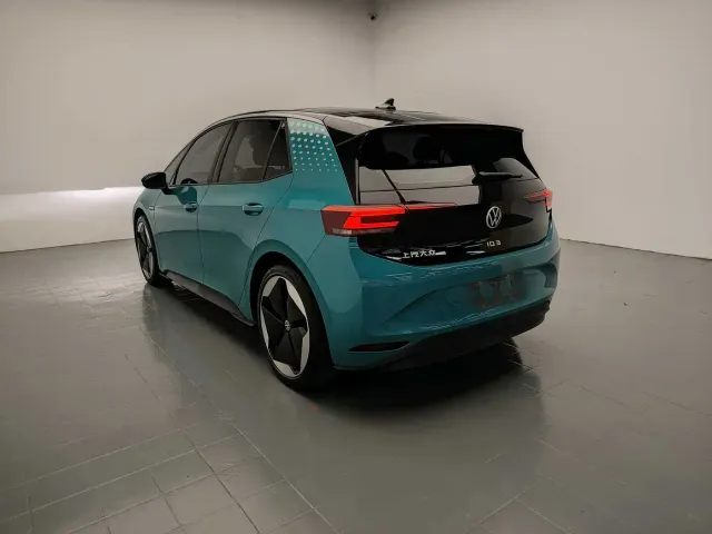 Volkswagen ID.3 — Фото автомобиля 5