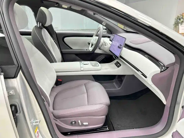 Changan Qiyuan A06 — Фото автомобиля 14