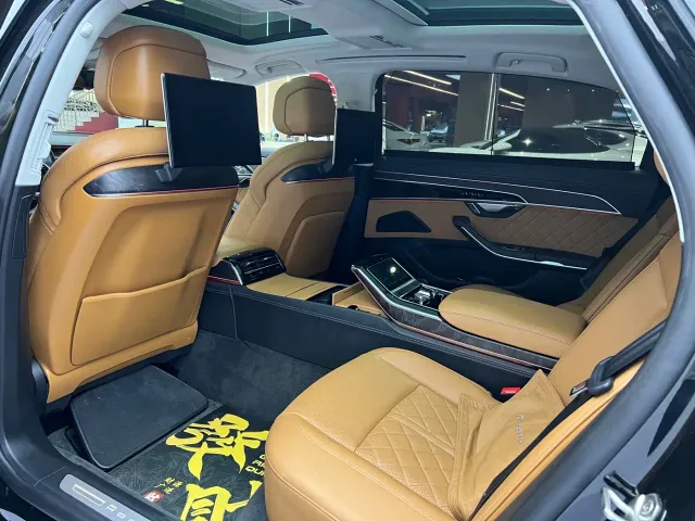 Audi A8 — Фото автомобиля 8