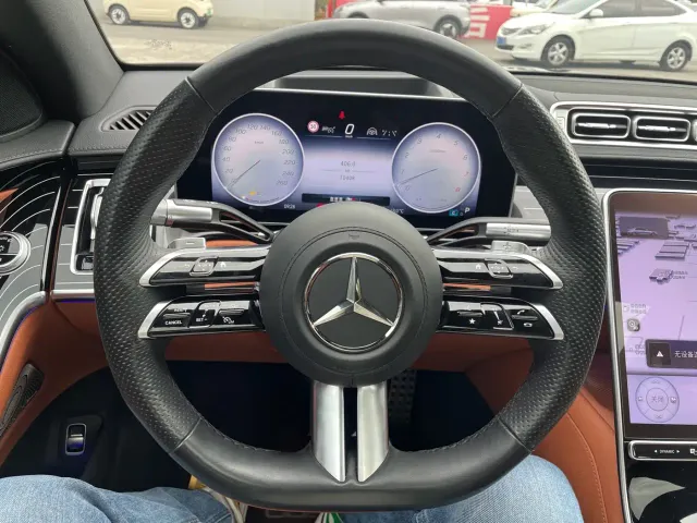Mercedes-Benz S-Class — Фото автомобиля 10