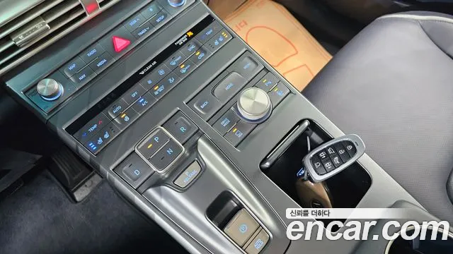 Hyundai Nexo Nexo Premium — Фото автомобиля 9