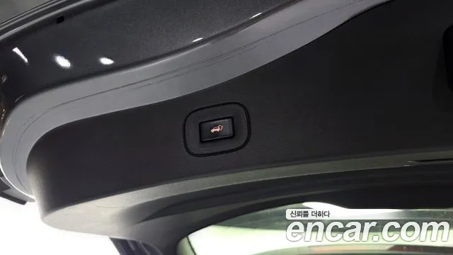 Renault-KoreaSamsung QM6 Новый QM6 2.0 GDe LE Signature 2WD — Фото автомобиля 27