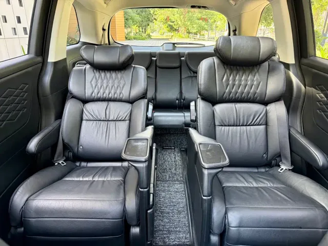 Honda Elysion — Фото автомобиля 8