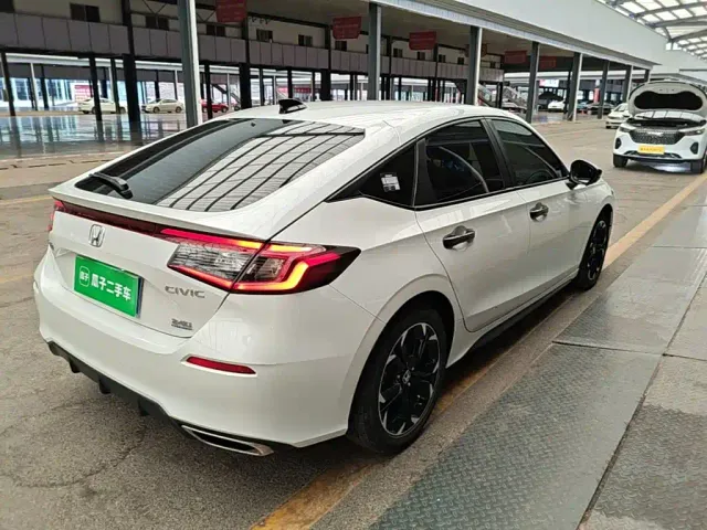 Honda Civic — Фото автомобиля 6