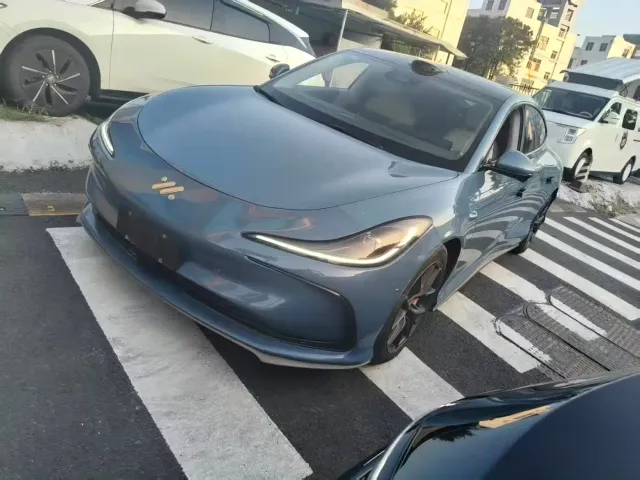 Фотография автомобиля — IM Motors L6