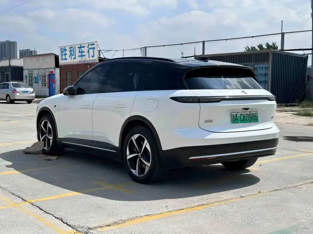Nio ES6 — Фото автомобиля 9