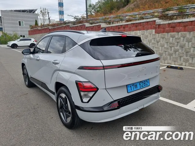 Hyundai Kona SX2 — Фото автомобиля 6