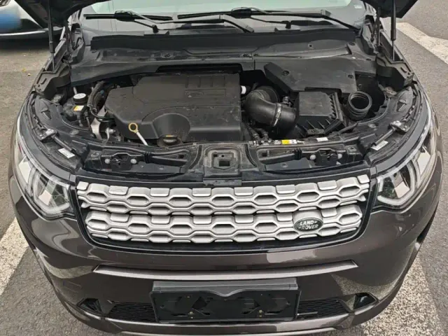 Land Rover Discovery Sport — Фото автомобиля 19