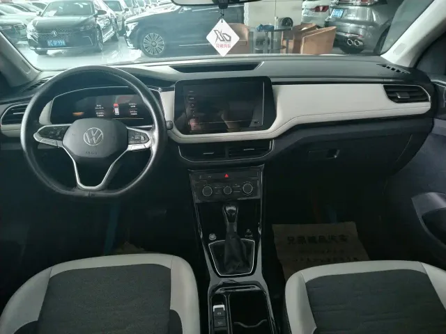 Volkswagen Tharu — Фото автомобиля 2