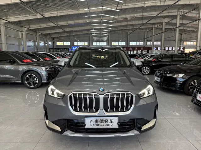 BMW X1 — Фото автомобиля 2