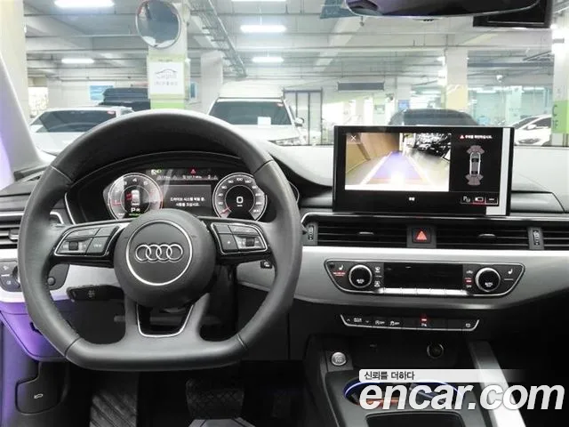 Audi A4 — Фото автомобиля 5