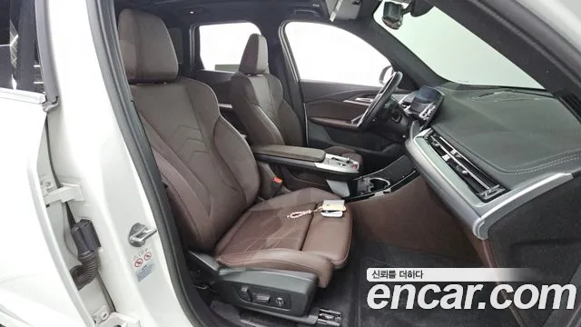 BMW X1 sDrive 18d M Sport — Фото автомобиля 18