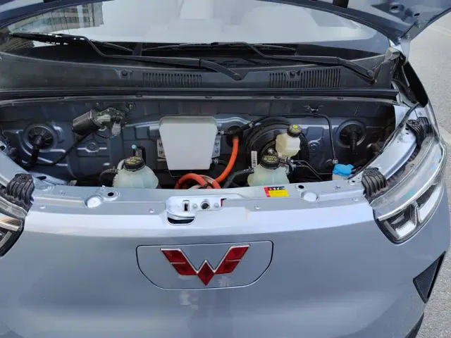 Wuling Yangguang — Фото автомобиля 10