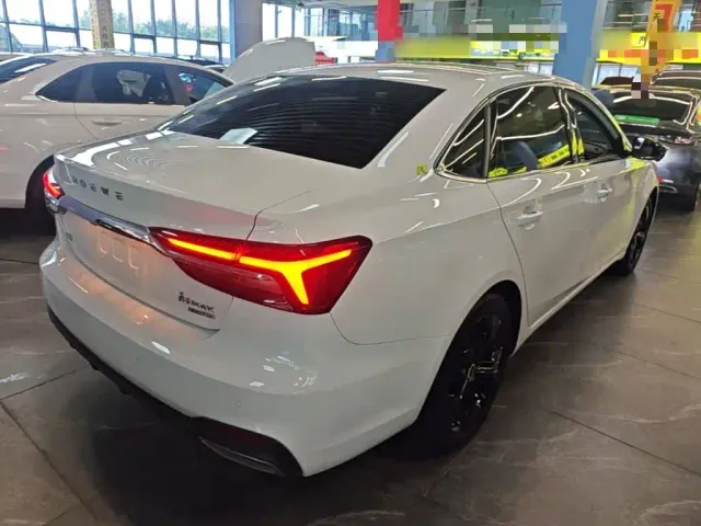 Roewe i6 MAX — Фото автомобиля 6