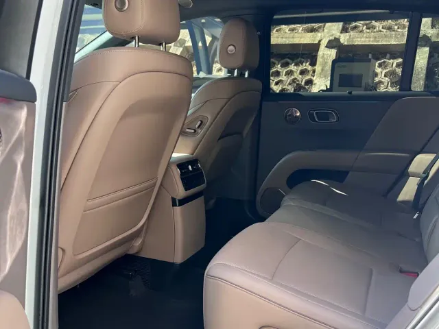 Li Auto i6 — Фото автомобиля 6