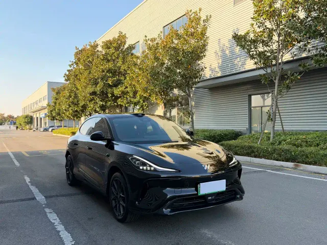 IM Motors LS6 — Фото автомобиля 10