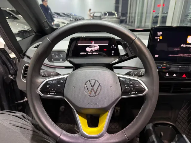 Volkswagen ID.3 — Фото автомобиля 7