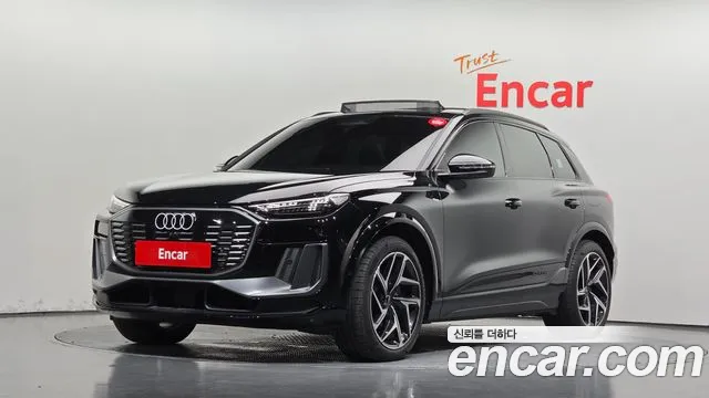 Фотография автомобиля — Audi Q6 e-tron