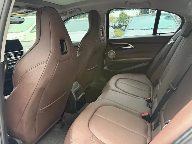 BMW 1 Series — Фото автомобиля 5