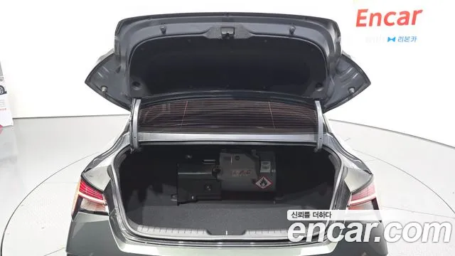 Hyundai Avante CN7 — Фото автомобиля 26