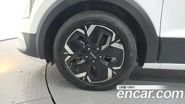 Kia Niro New — Фото автомобиля 5