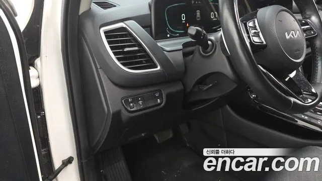 Kia Seltos New — Фото автомобиля 13