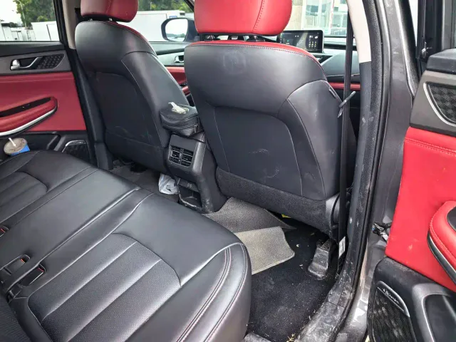 Changan CS75 — Фото автомобиля 12