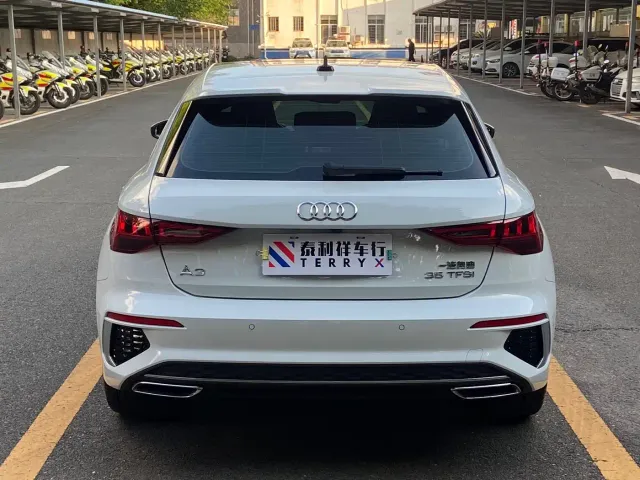 Audi A3 — Фото автомобиля 5