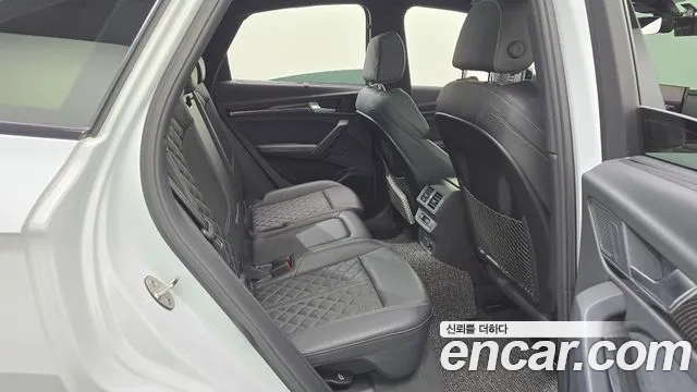 Audi SQ5 FY — Фото автомобиля 25