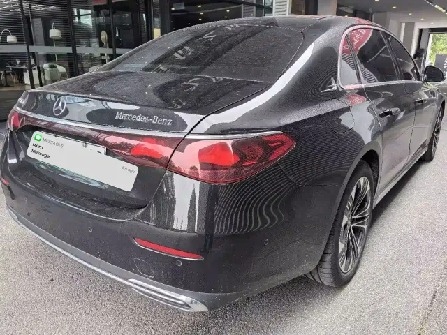 Mercedes-Benz E-Class — Фото автомобиля 7