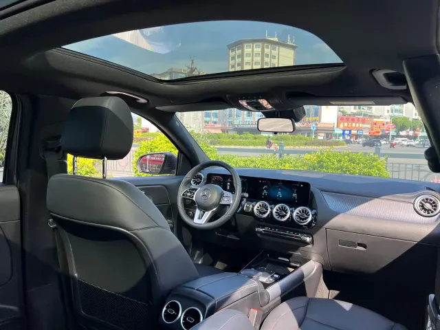 Mercedes-Benz EQA — Фото автомобиля 8