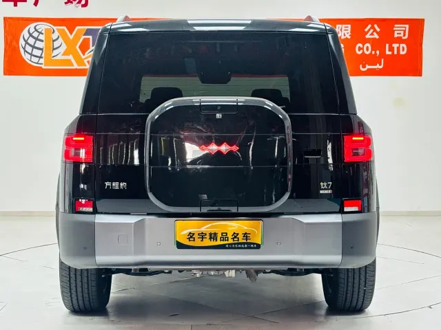 BYD FangChengBao Titanium 7 — Фото автомобиля 5