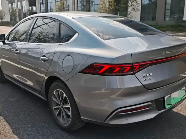 BYD Qin PLUS — Фото автомобиля 6