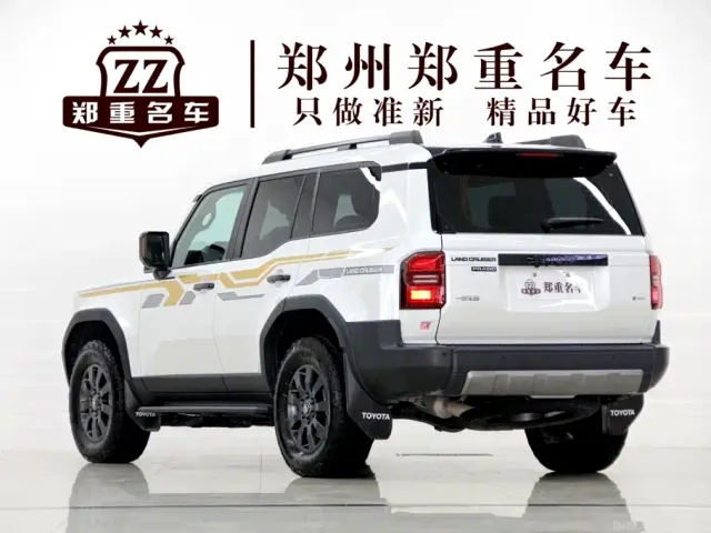 Toyota Prado — Фото автомобиля 4