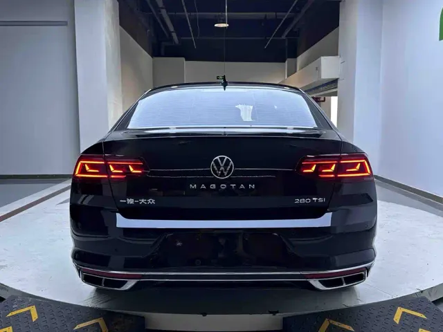 Volkswagen Magotan — Фото автомобиля 5