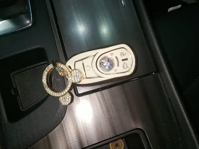 Buick LaCrosse — Фото автомобиля 8