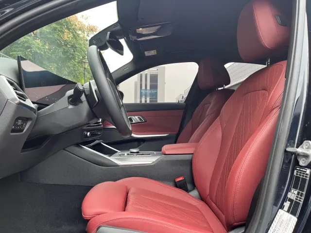 BMW 3 Series — Фото автомобиля 9