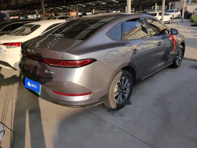 BYD Qin PLUS — Фото автомобиля 3