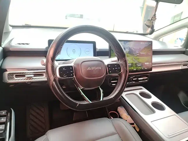 GAC Aion Y — Фото автомобиля 9