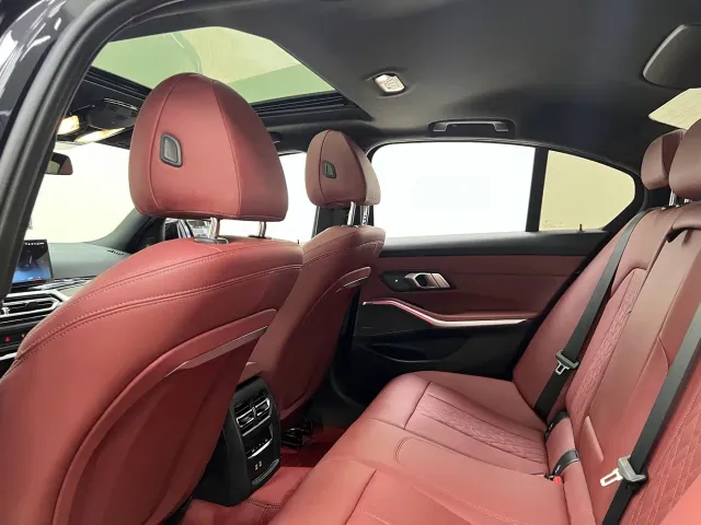 BMW 3 Series — Фото автомобиля 14