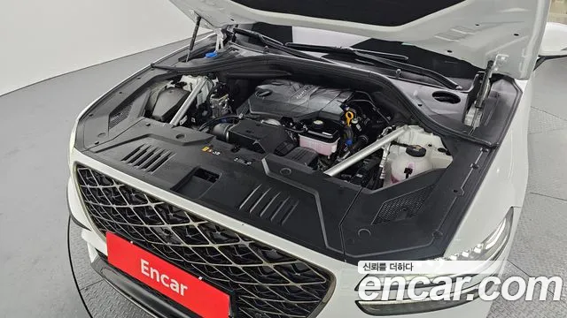 Genesis GV70 2.5T Бензин AWD — Фото автомобиля 6