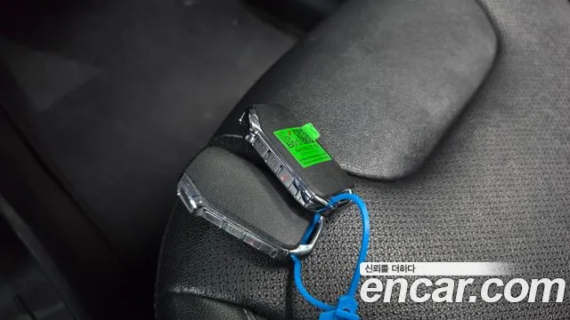 Kia Niro — Фото автомобиля 21