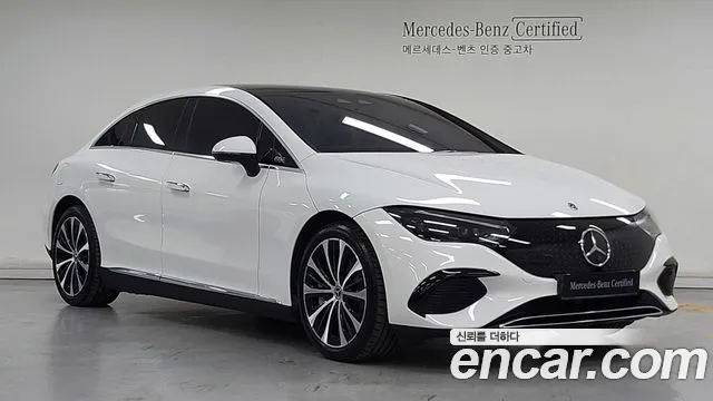 Mercedes-Benz EQE — Фото автомобиля 13
