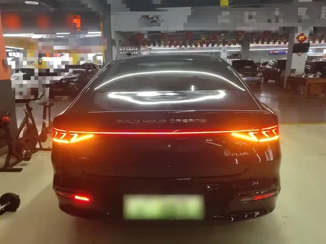 BYD Qin PLUS — Фото автомобиля 5