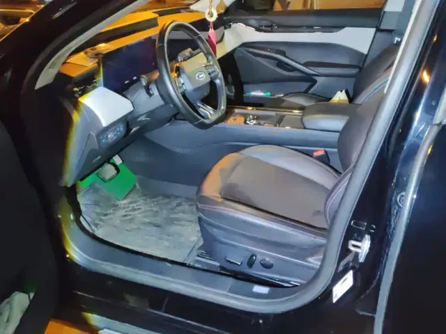 Ford Mondeo — Фото автомобиля 9