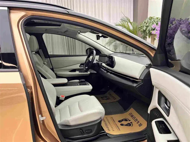 Nissan Ariya — Фото автомобиля 12