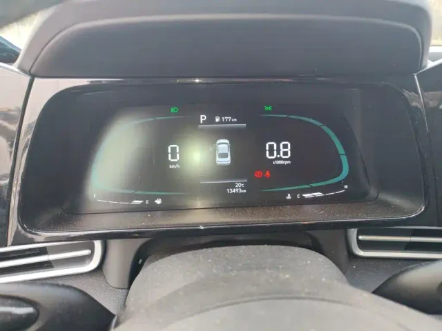 Hyundai Elantra — Фото автомобиля 7