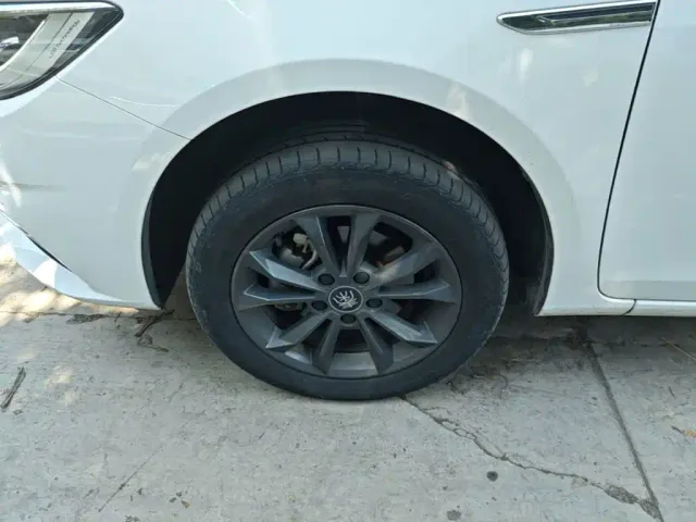 BYD Qin — Фото автомобиля 22